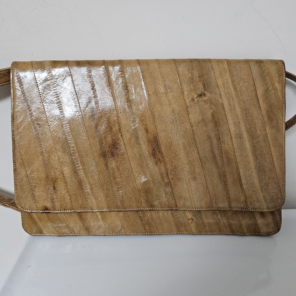 Beige eelskin convertible shoulder bag